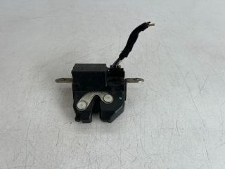 bontott FIAT 500 Csomagtérajtó Zárszerkezet