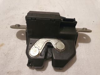 bontott FIAT 500 Csomagtérajtó Zárszerkezet