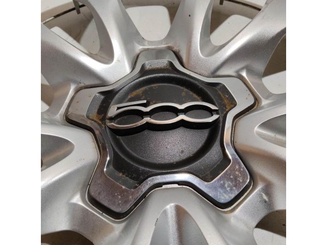 bontott FIAT 500 Dísztárcsa (1 db)