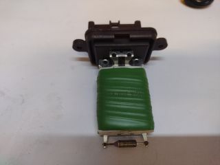 bontott FIAT 500 Előtét Ellenállás Fűtőmotor