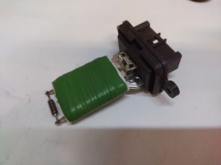 bontott FIAT 500 Előtét Ellenállás Fűtőmotor