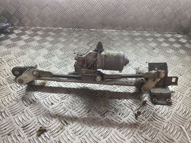 bontott FIAT 500 Első Ablaktörlő Szerkezet Motorral