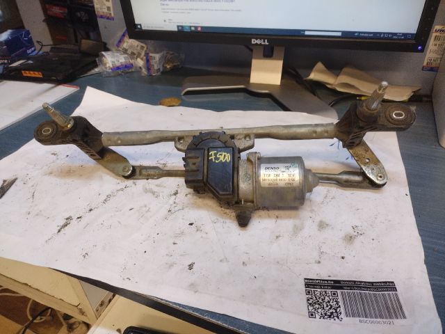 bontott FIAT 500 Első Ablaktörlő Szerkezet