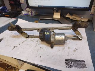 bontott FIAT 500 Első Ablaktörlő Szerkezet