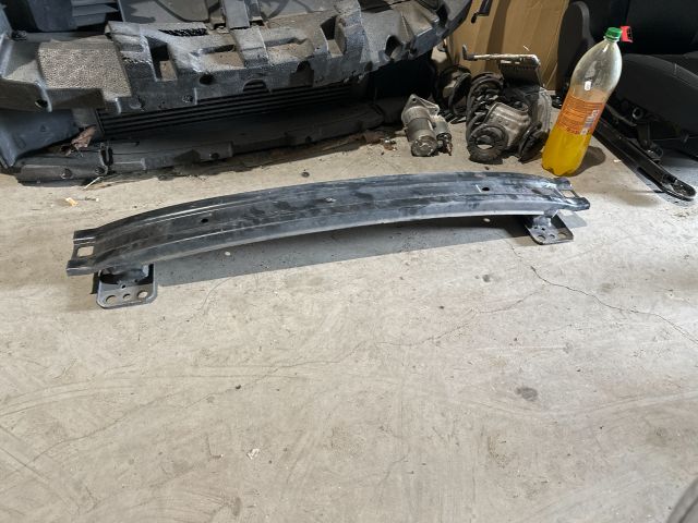 bontott FIAT 500 Első Lökhárító Merevítő (Fém)