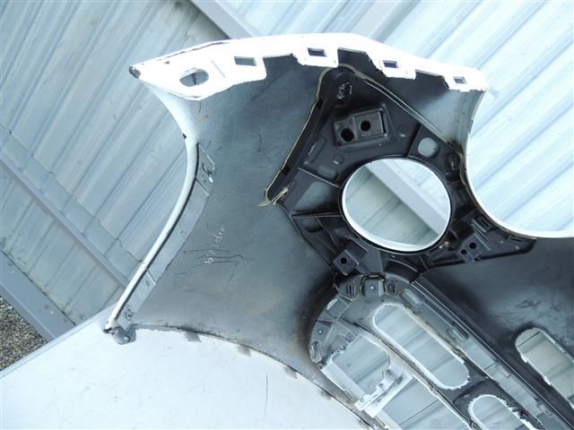 bontott FIAT 500 Első Lökhárító (Részeivel)