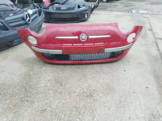 bontott FIAT 500 Első Lökhárító (Részeivel)