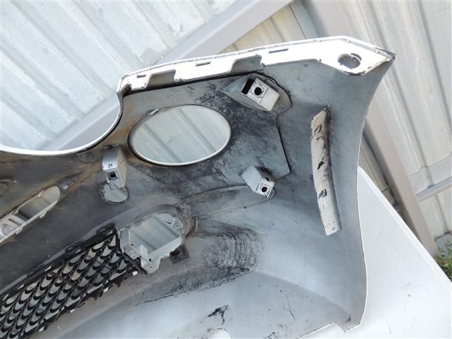 bontott FIAT 500 Első Lökhárító (Részeivel)