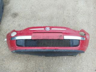 bontott FIAT 500 Első Lökhárító (Részeivel)