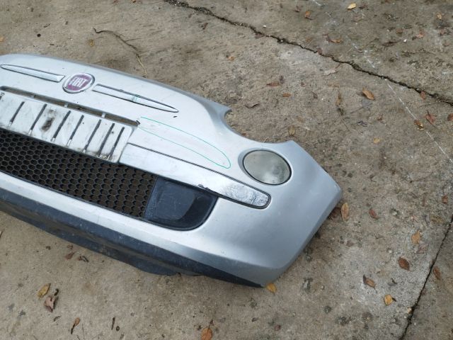 bontott FIAT 500 Első Lökhárító (Részeivel)