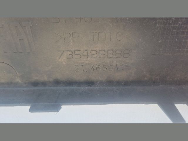 bontott FIAT 500 Első Lökhárító (Üresen)