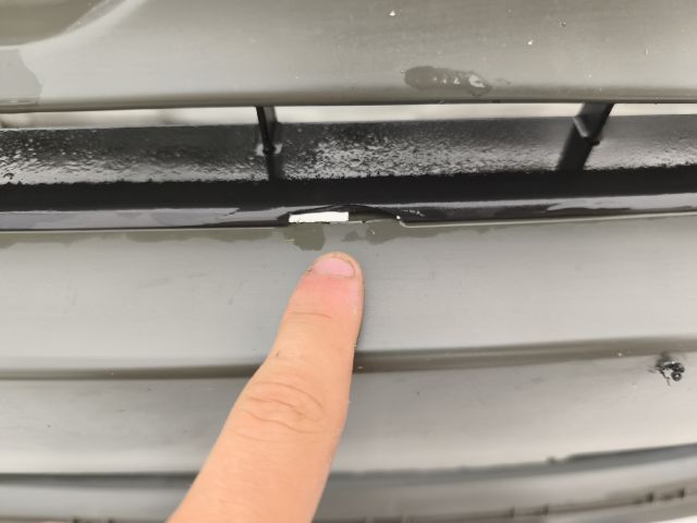 bontott FIAT 500 Első Lökhárító (Üresen)