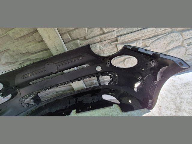 bontott FIAT 500 Első Lökhárító (Üresen)