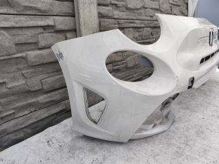 bontott FIAT 500 Első Lökhárító (Üresen)