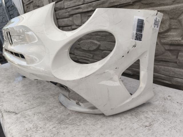 bontott FIAT 500 Első Lökhárító (Üresen)