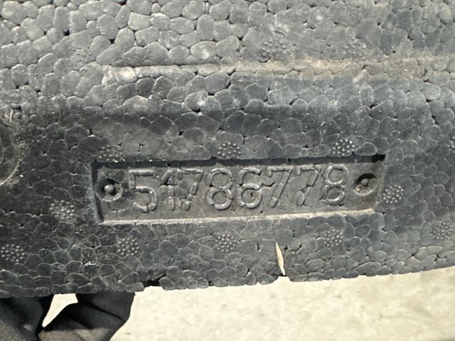 bontott FIAT 500 Első Lökhárító Ütközés Elnyelő Hab