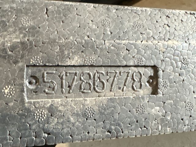 bontott FIAT 500 Első Lökhárító Ütközés Elnyelő Hab