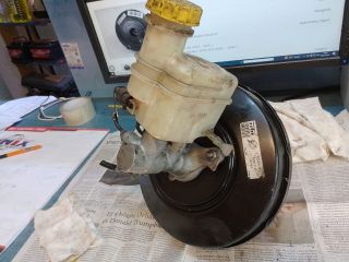 bontott FIAT 500 Fékrásegítő