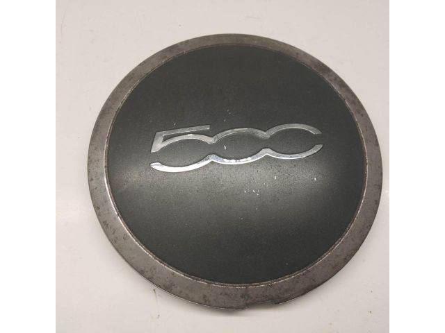 bontott FIAT 500 Felniközép (1 db)