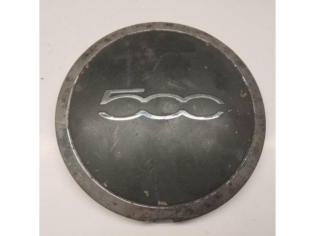 bontott FIAT 500 Felniközép (1 db)