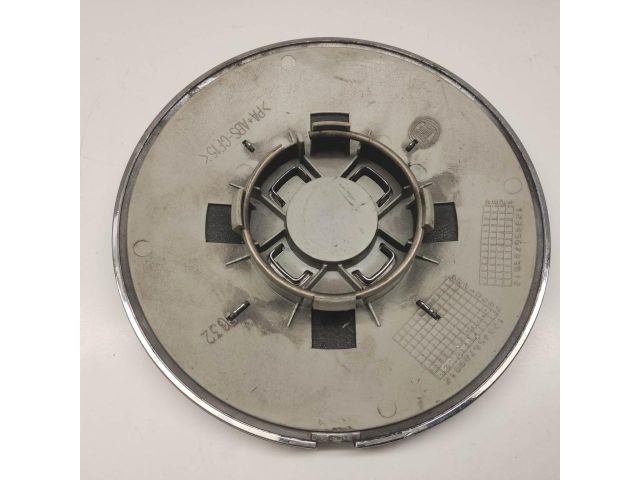 bontott FIAT 500 Felniközép (1 db)