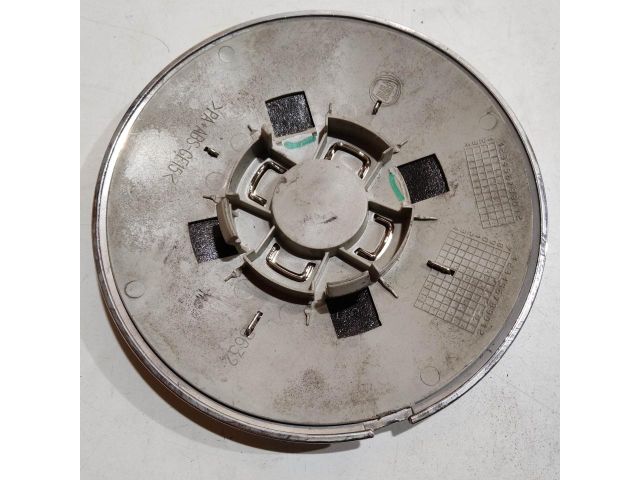 bontott FIAT 500 Felniközép (1 db)