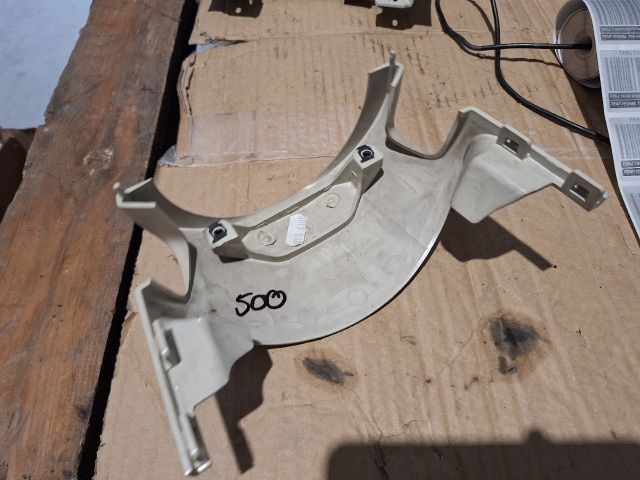 bontott FIAT 500 Felső Kormányoszlop Burkolat