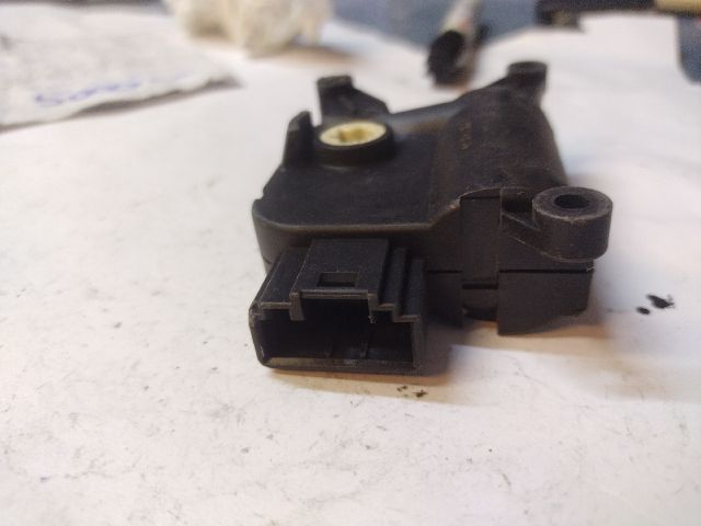 bontott FIAT 500 Fűtés Állító Motor