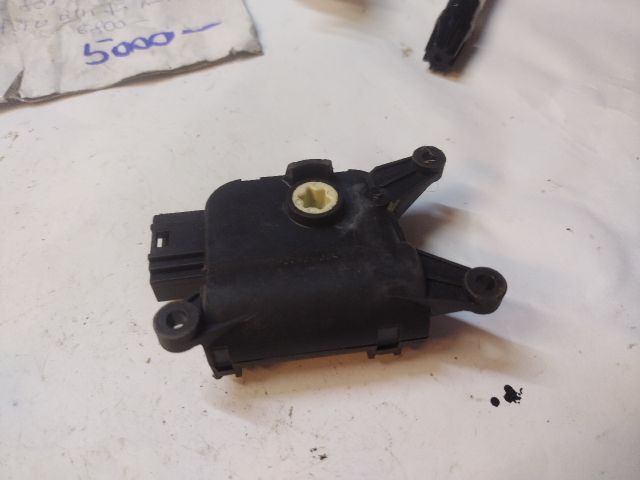 bontott FIAT 500 Fűtés Állító Motor