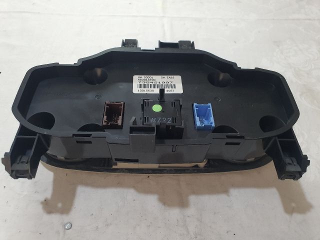 bontott FIAT 500 Fűtéskapcsoló (digit klímás)