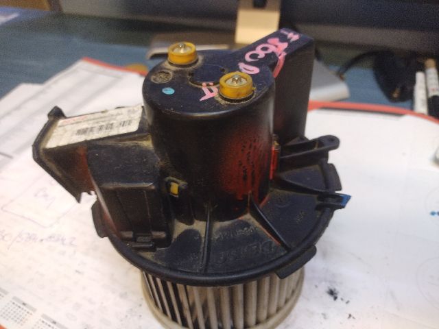 bontott FIAT 500 Fűtőmotor (Klímás)