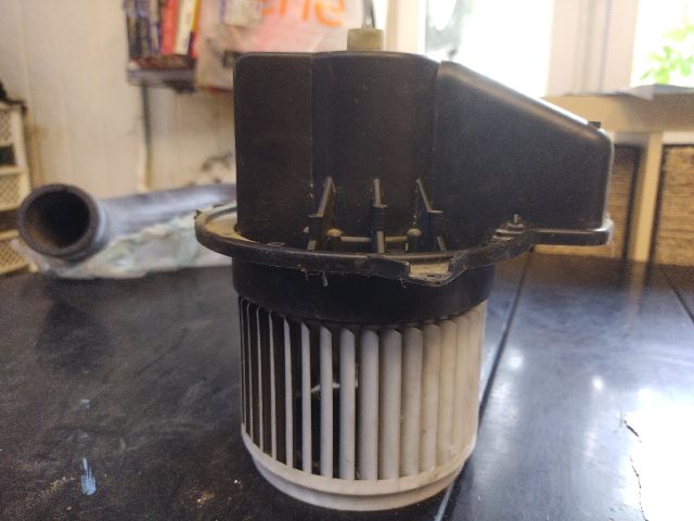 bontott FIAT 500 Fűtőmotor (Klímás)