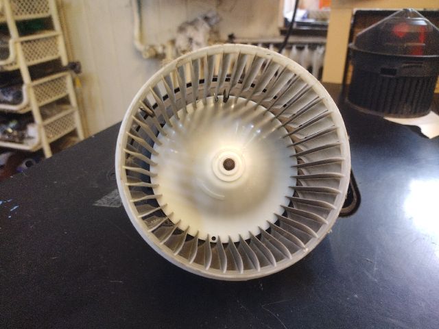 bontott FIAT 500 Fűtőmotor (Klímás)