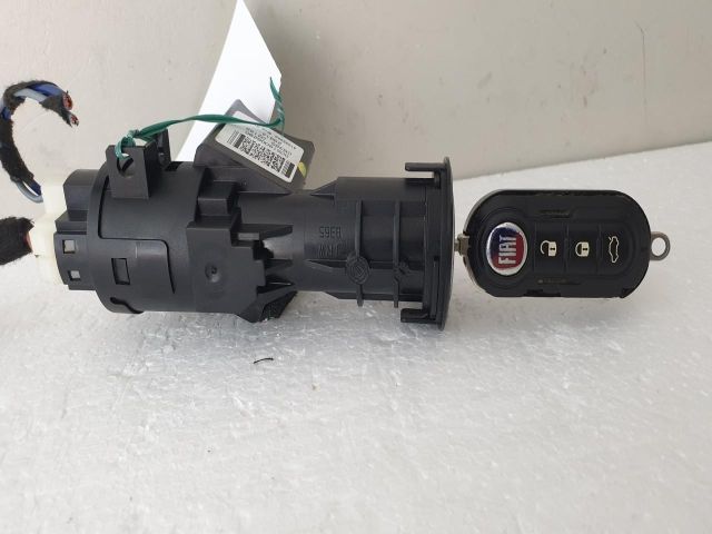 bontott FIAT 500 Gyújtáskapcsoló