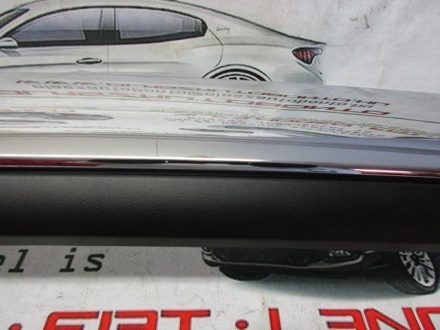 bontott FIAT 500 Hátsó Lökhárító Díszléc