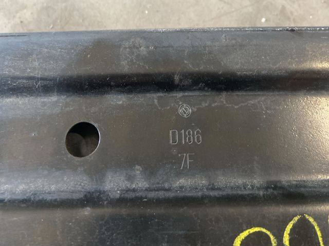 bontott FIAT 500 Hátsó Lökhárító Merevítő (Fém)