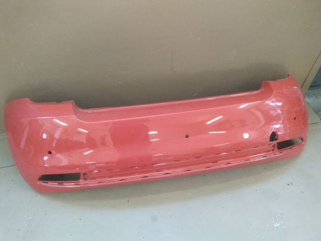 bontott FIAT 500 Hátsó Lökhárító (Üresen)