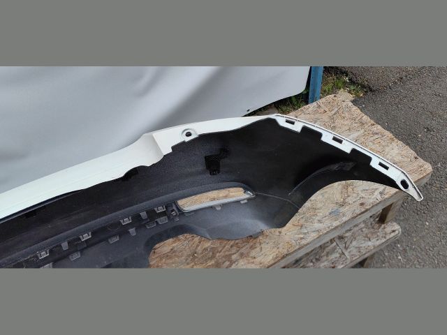 bontott FIAT 500 Hátsó Lökhárító (Üresen)