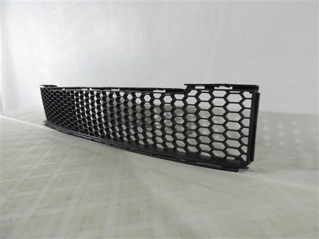 bontott FIAT 500 Hűtőrács