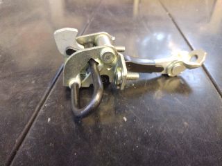 bontott FIAT 500 Jobb első Ajtóhatároló