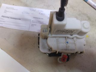 bontott FIAT 500 Jobb első Ajtózár