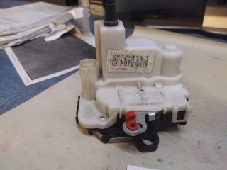 bontott FIAT 500 Jobb első Ajtózár