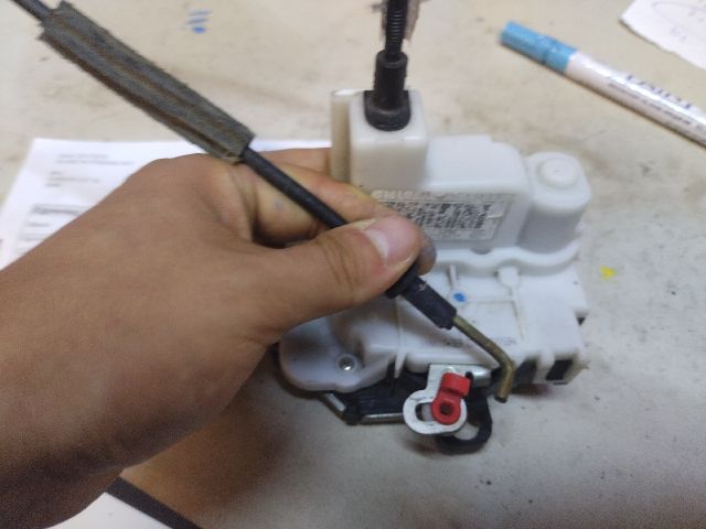 bontott FIAT 500 Jobb első Ajtózár