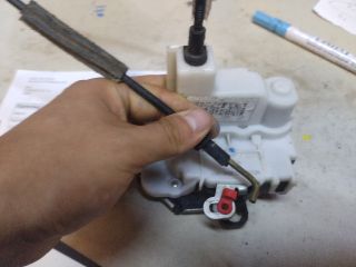 bontott FIAT 500 Jobb első Ajtózár