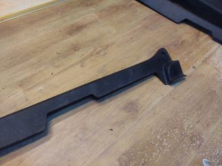 bontott FIAT 500 Jobb első Belső Küszöb Burkolat