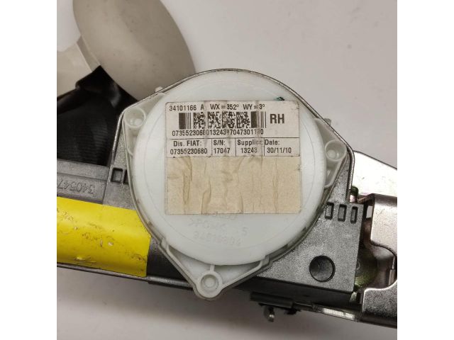 bontott FIAT 500 Jobb első Biztonsági Öv