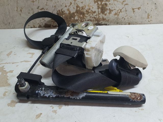 bontott FIAT 500 Jobb első Biztonsági Öv