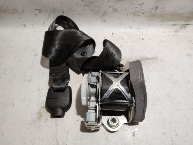 bontott FIAT 500 Jobb első Biztonsági Öv