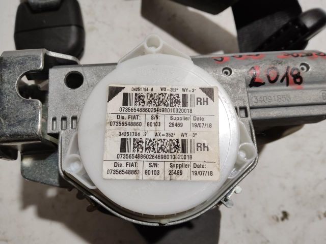 bontott FIAT 500 Jobb első Biztonsági Öv