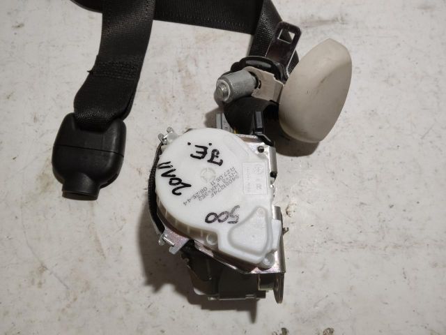 bontott FIAT 500 Jobb első Biztonsági Öv